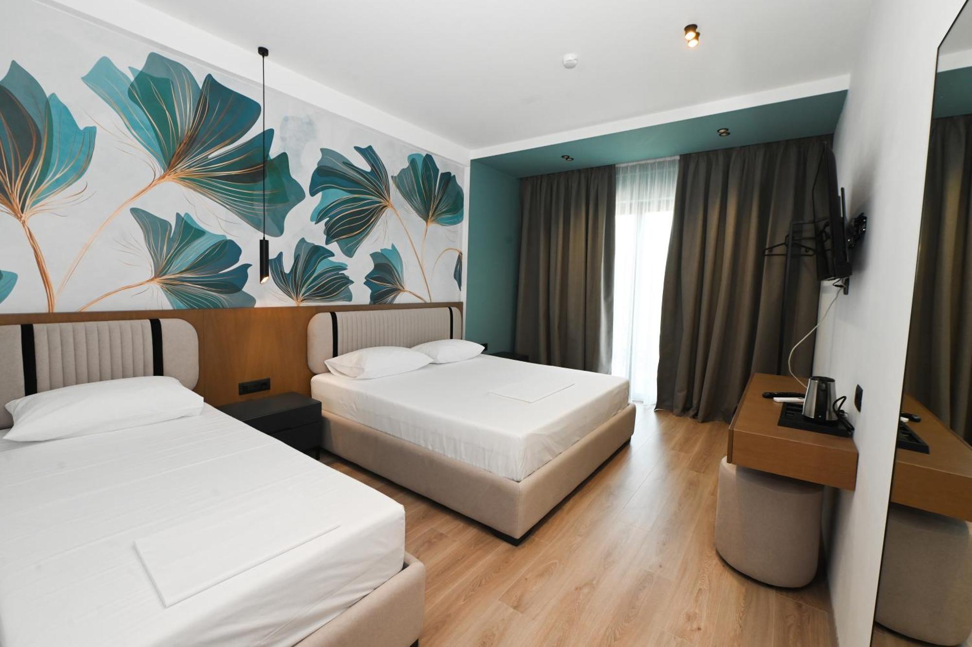Monun Hotel Ksamil Exterior photo