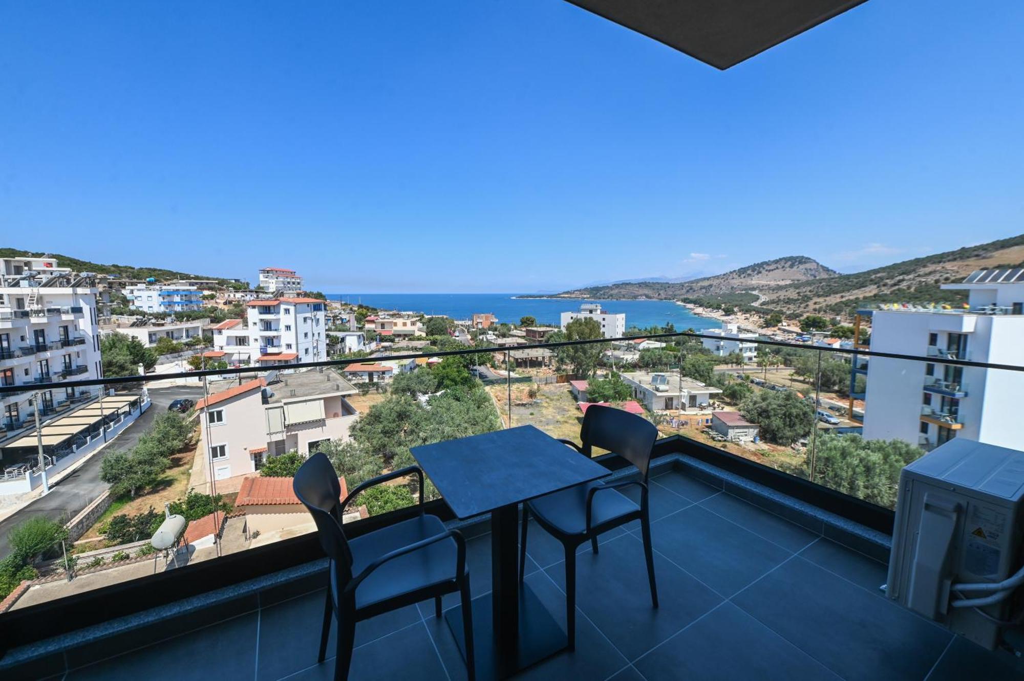 Monun Hotel Ksamil Exterior photo